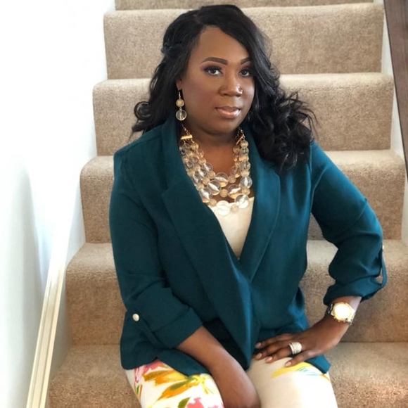 Meet your Posher, Bridgett - Picture 1 of 1